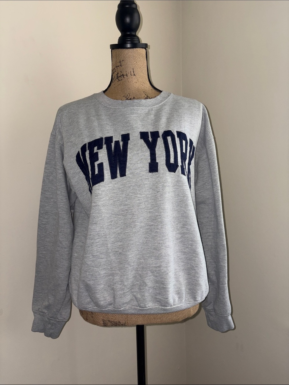 Classic Grey 'New York' Pullover Sweatshirt